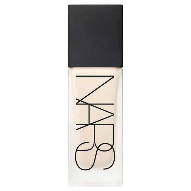 Maquillaje NARS Cosmetics All Day Luminous Weightless Foundation