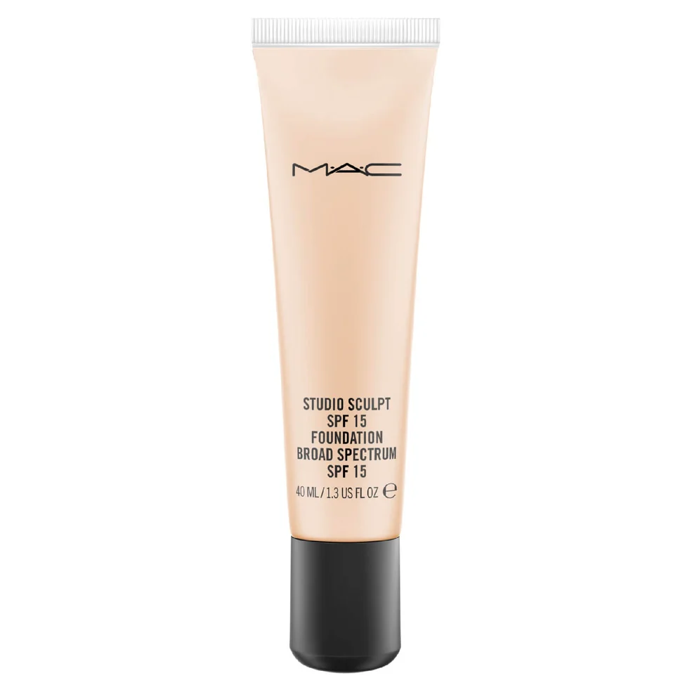 MAC Studio Sculpt Foundation Imagen 1