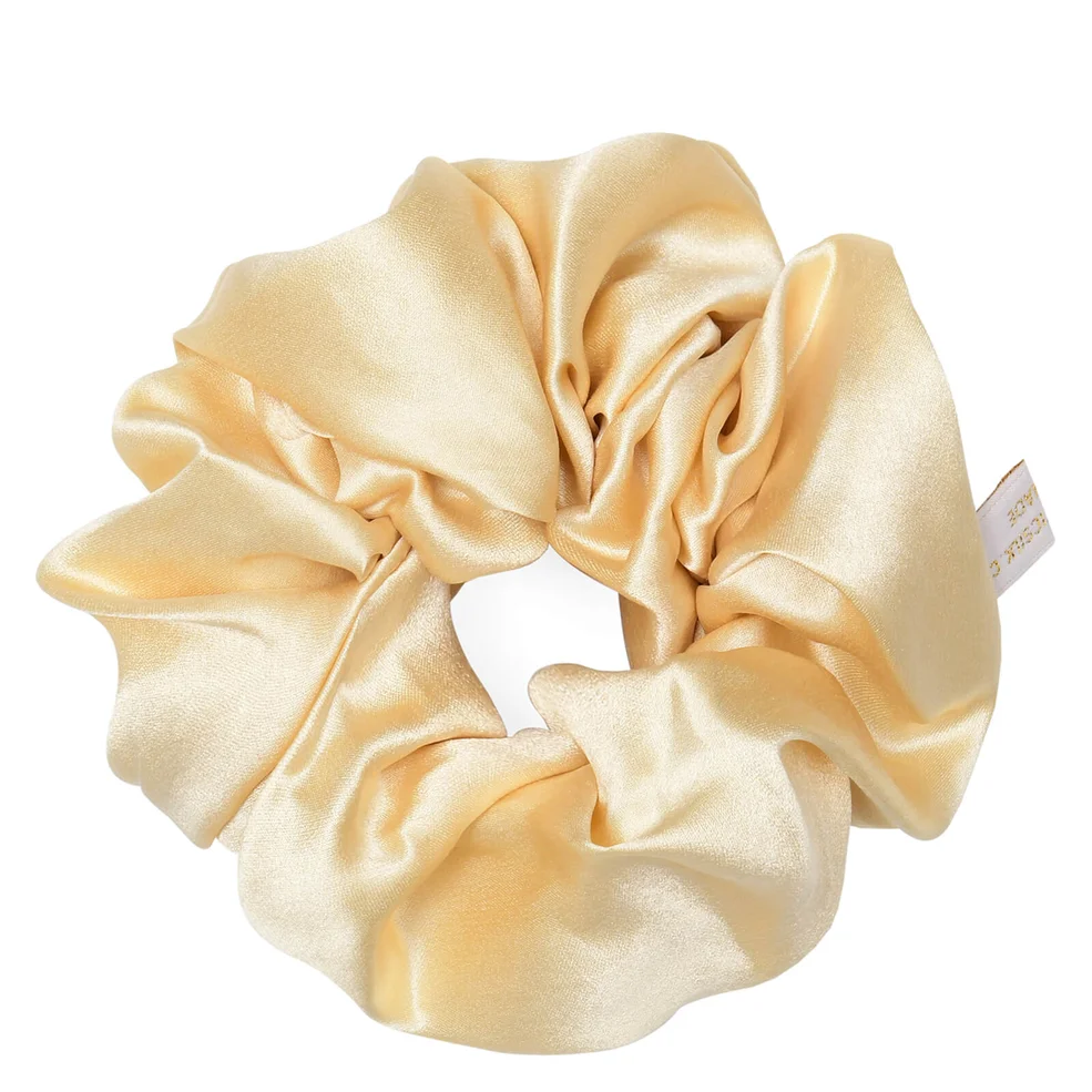 Holistic Silk Pure Silk Scrunchie - Cream Imagen 1