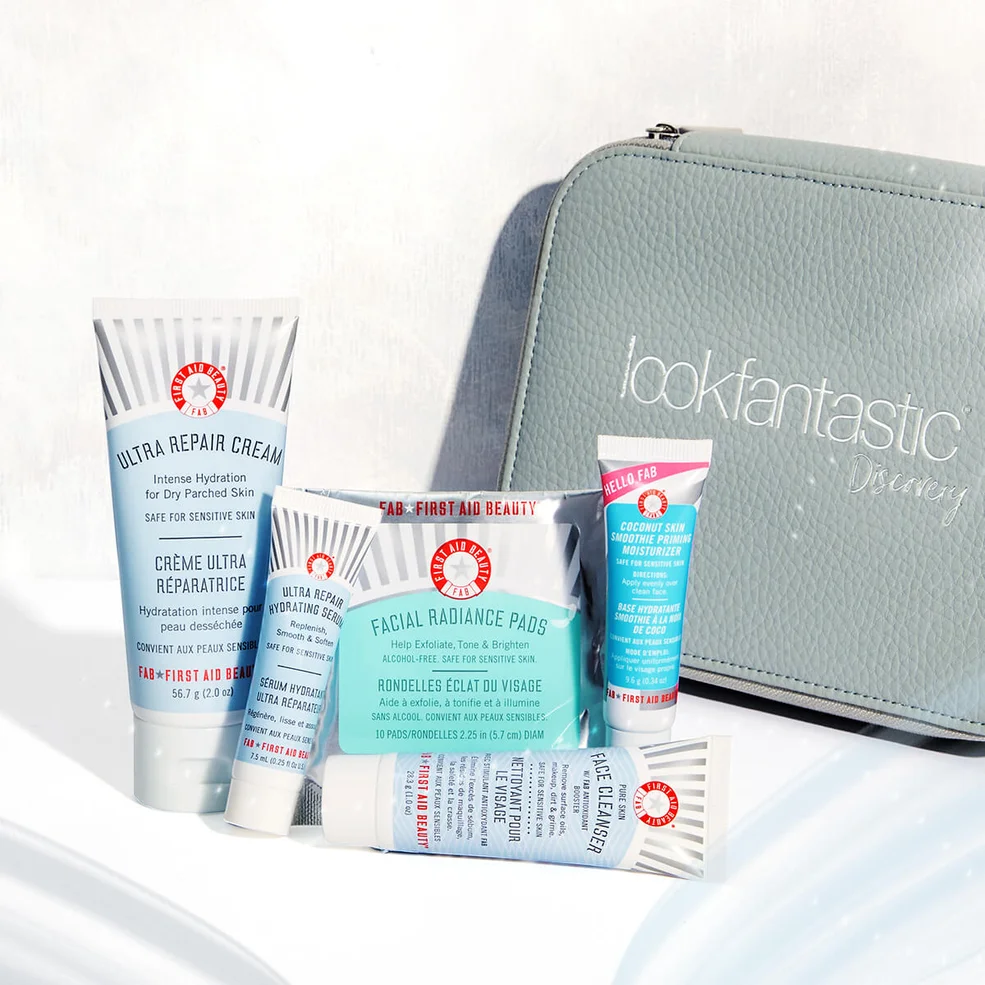 First Aid Beauty Discovery Bag Imagen 1