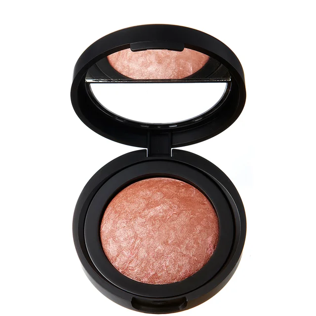 Bronceador e iluminador Baked Bronze-n-Brighten de Laura Geller