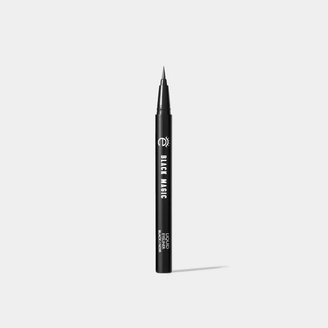Delineador de ojos líquido Black Magic de Eyeko - Negro