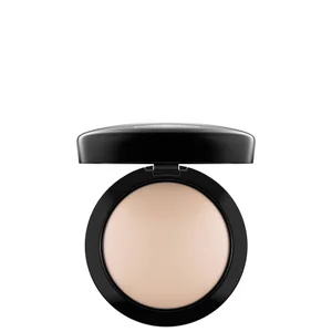MAC Mineralize Skinfinish Natural Powder - Shade Light