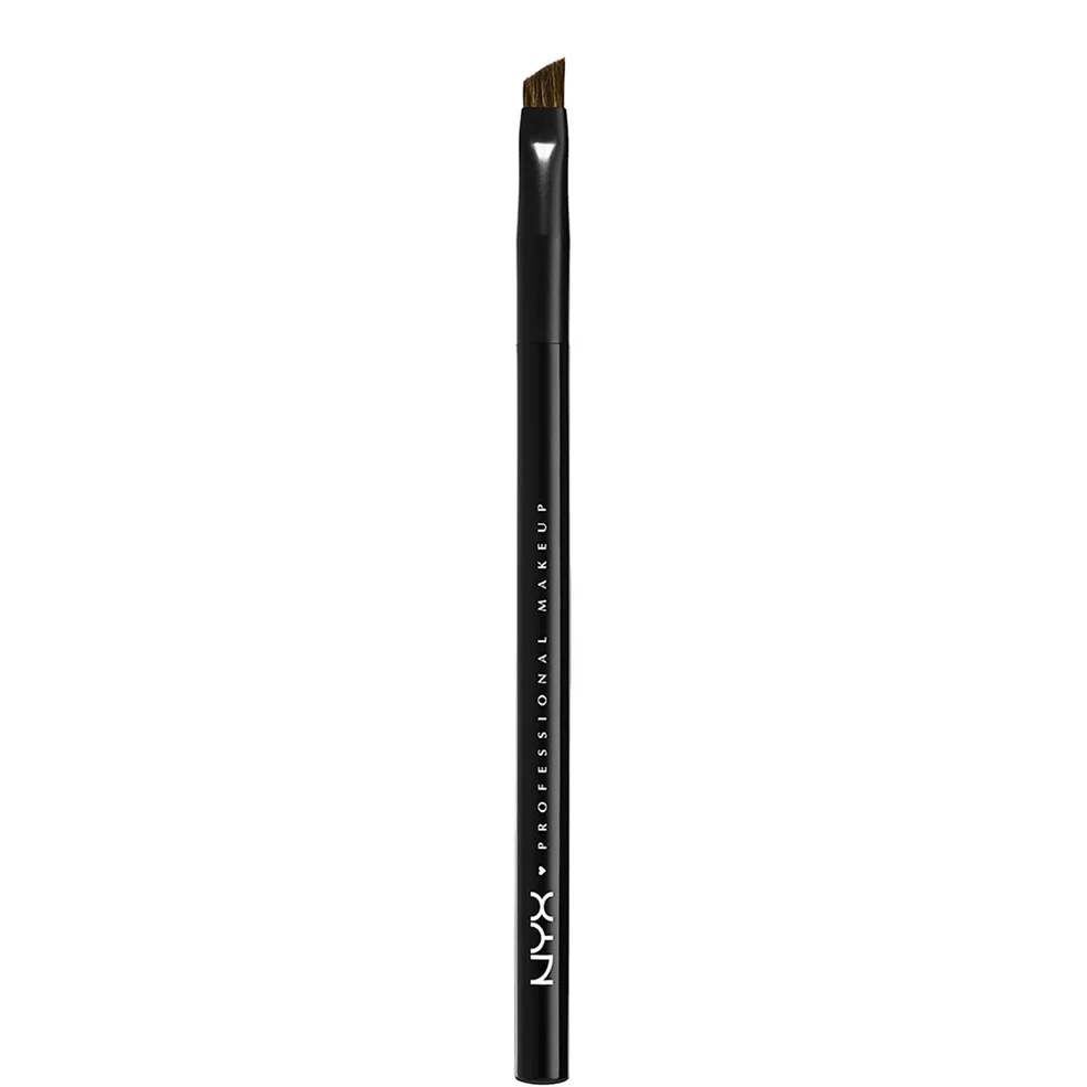 NYX Professional Makeup Pro Angled Brush Imagen 1