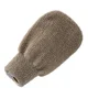 Manopla exfoliante de lino con hilos de cobre de Hydrea London