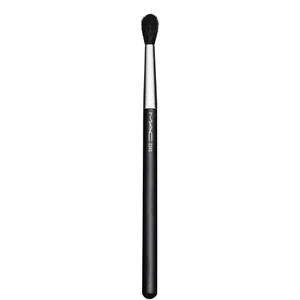 Pincel difuminador 224S Tapered de MAC - undefined undefined