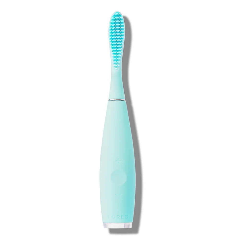 FOREO ISSA 2 Sensitive Set, Electric Sonic Toothbrush (Various Shades) Imagen 1