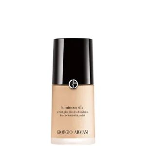 Base de maquillaje Luminous Silk de Giorgio Armani 30 ml (Varios tonos) - Shade 3