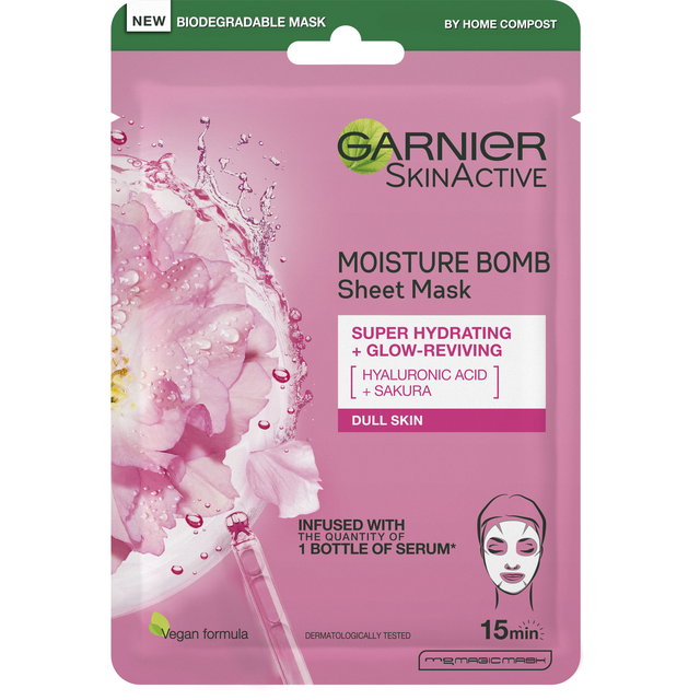 Mascarilla facial de tela hidratante Moisture Bomb Sakura de Garnier