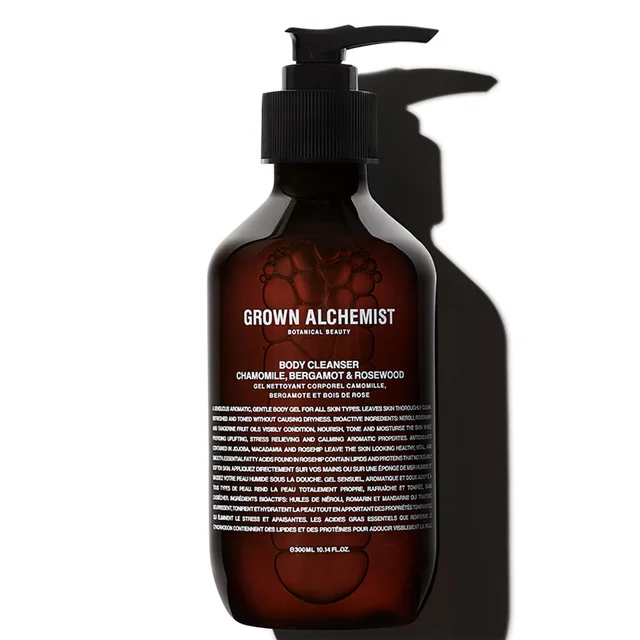 Limpiador corporal de manzanilla, bergamota y palisandro de Grown Alchemist, 500 ml