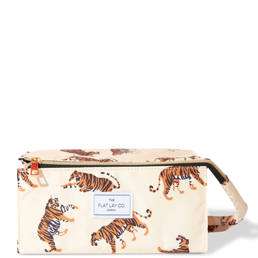 The Flat Lay Co. Open Flat Box Bag - Beige Tigers Imagen 1