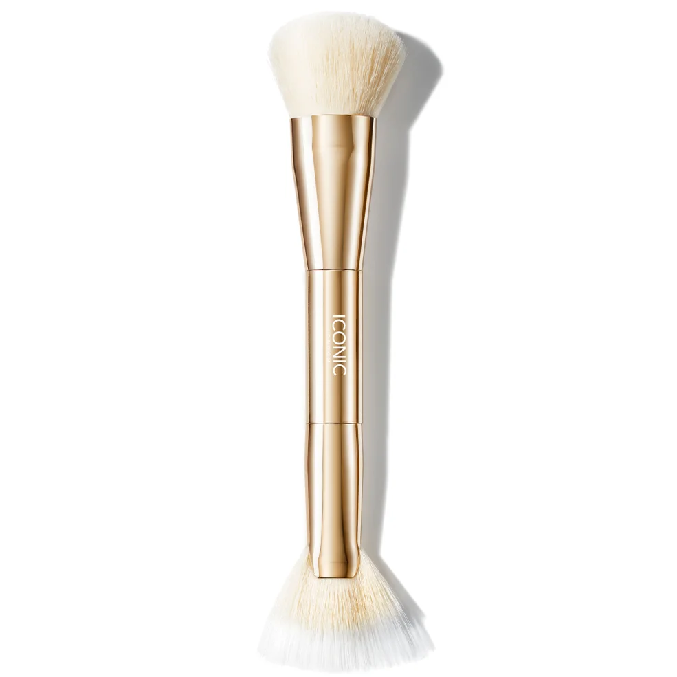 ICONIC London Cheek Glow Brush Exclusive Imagen 1