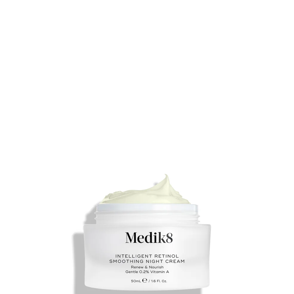 Medik8 Intelligent Retinol Smoothing Night Cream 50ml Imagen 1