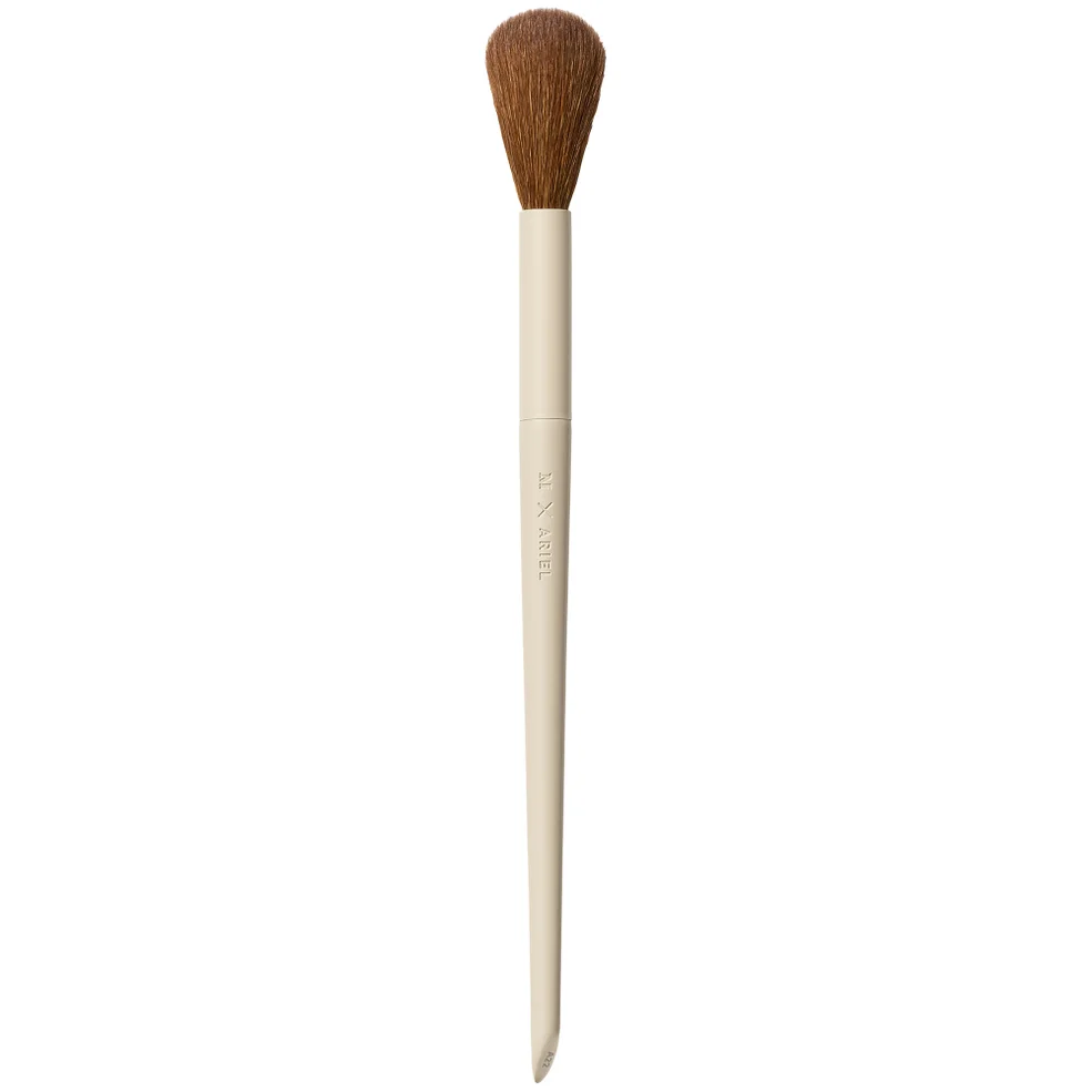 Morphe X Ariel A22 Blush Brush Imagen 1