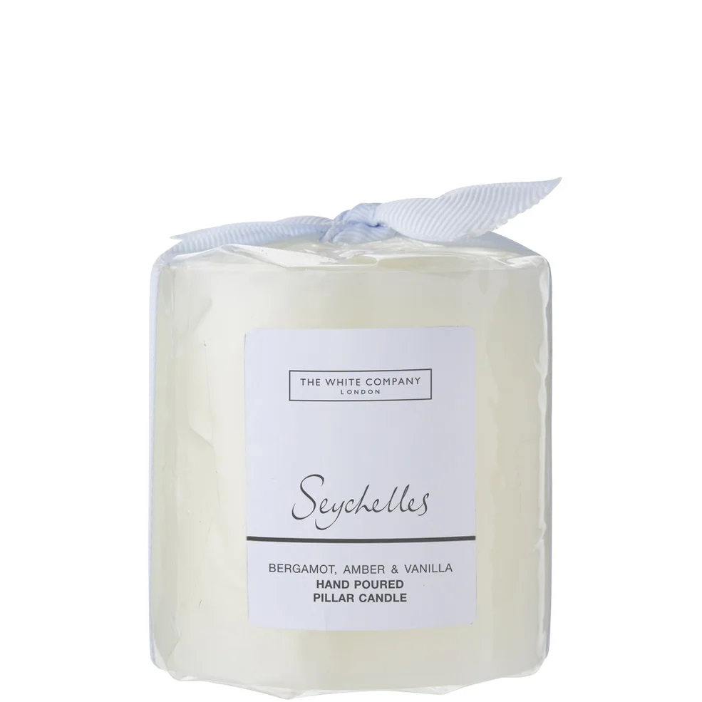 The White Company Seychelles Mini Pillar Candle 245g Imagen 1