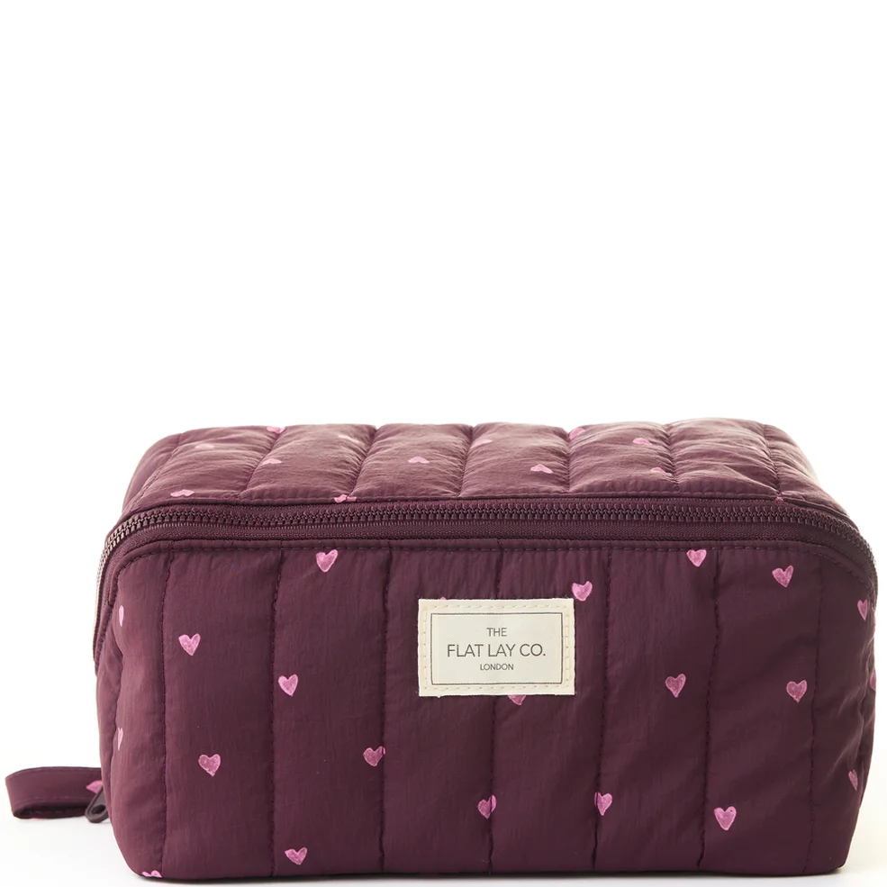 The Flat Lay Co. Marshmallow Flat Lay Makeup Box Bag - Burgundy Hearts LOOKFANTASTIC EXCLUSIVE Imagen 1